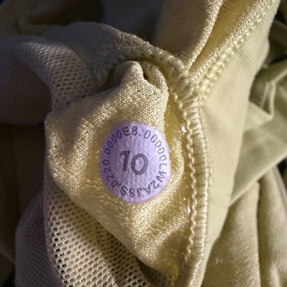 Lululemon Women’s Free To Be Bra — Strappy Back Size 10 - Picture 9 of 9